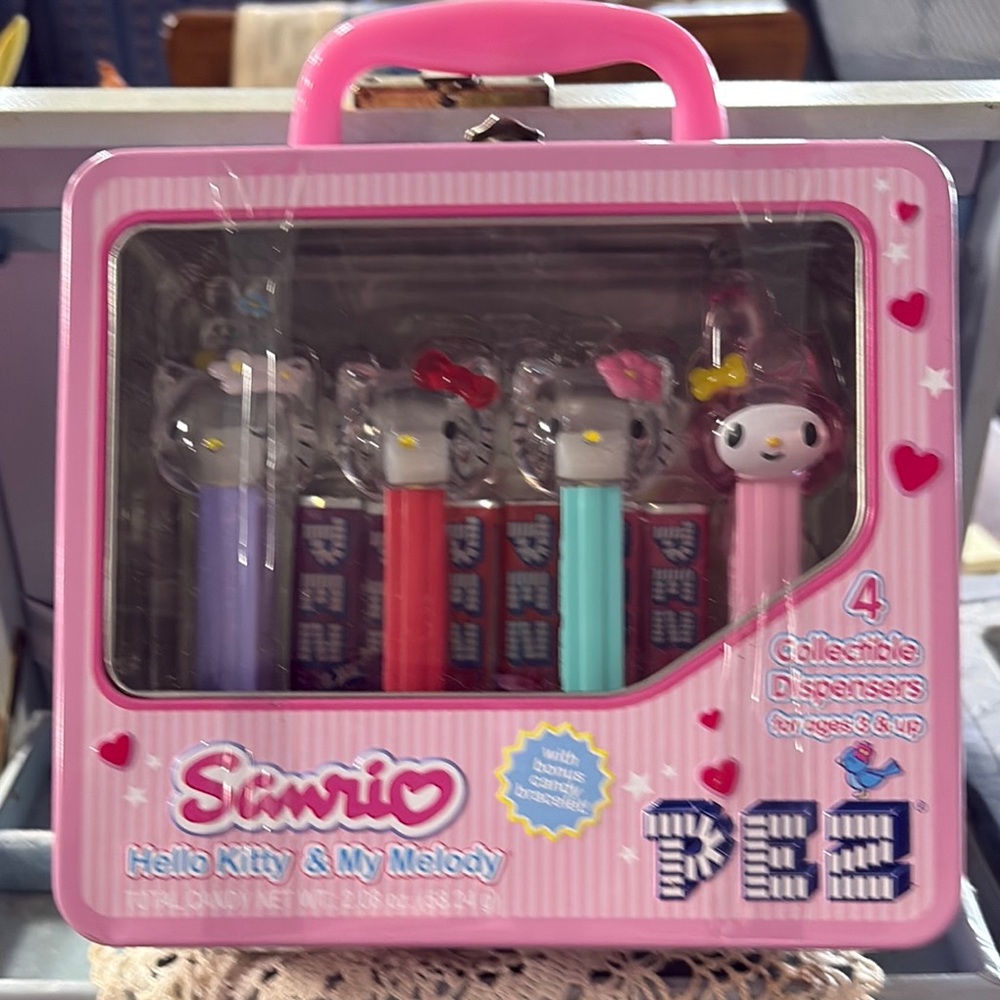 Sanrio Hello Kitty & My Melody PEZ Dispenser Collection
11